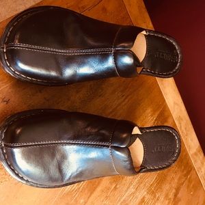 Born leather clogs